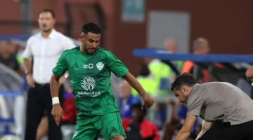 محرز يتعرض لانتقادات واسعة بعد أداء مثير في الديربي